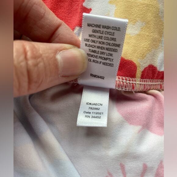 Cuddl Duds Colorful Floral Pull On Capri Summer Travel Casual Pajama Pants Med - Picture 7 of 7